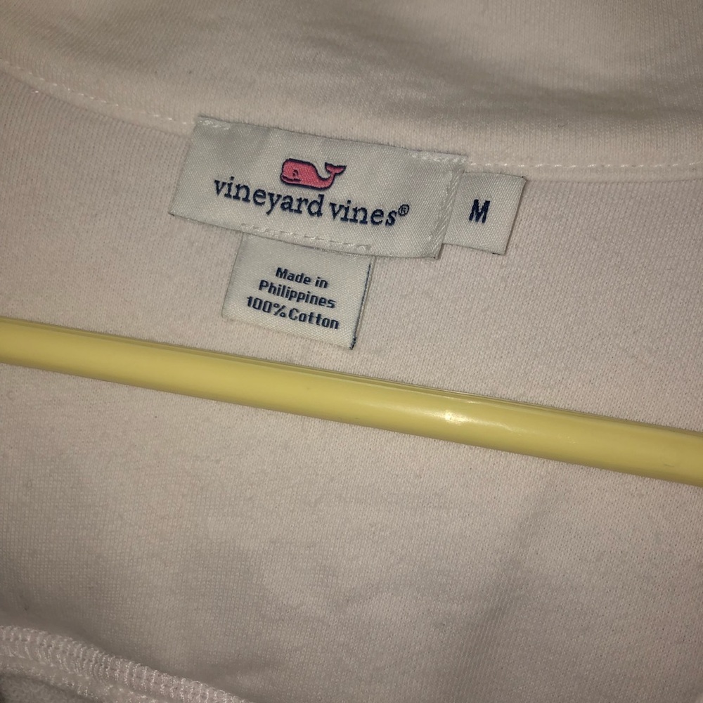 vineyard vines pullover - Picture 2 of 3